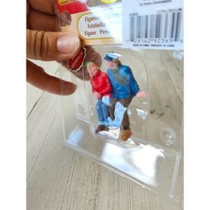 Lemax chatting together people on bench figurine village Xmas new